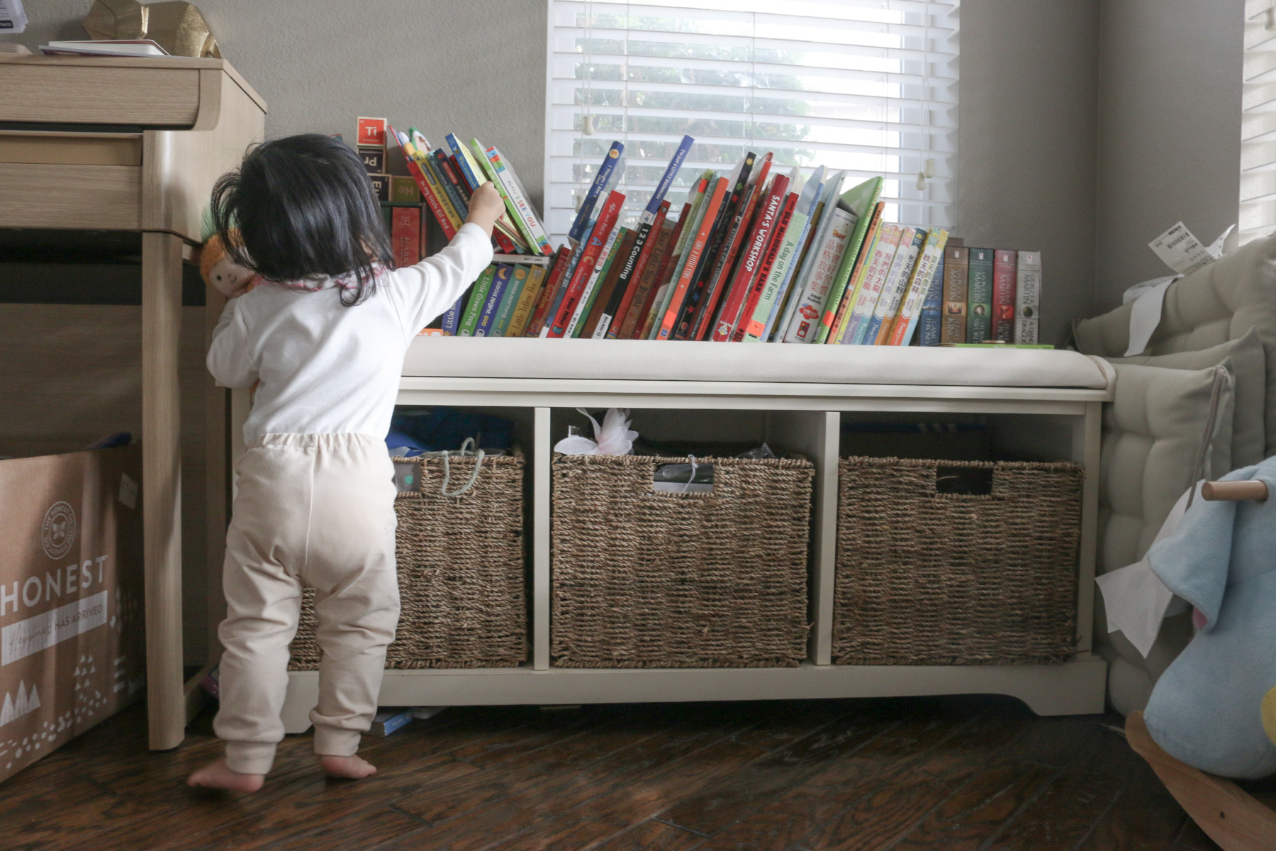 How I Get My One-year-old to Read On Her Own