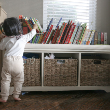 How I Get My One-year-old to Read On Her Own